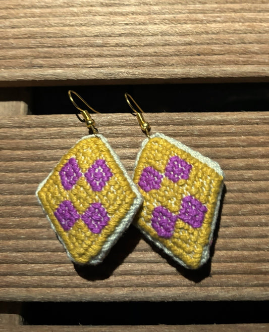 White and yellow Solana Earrings