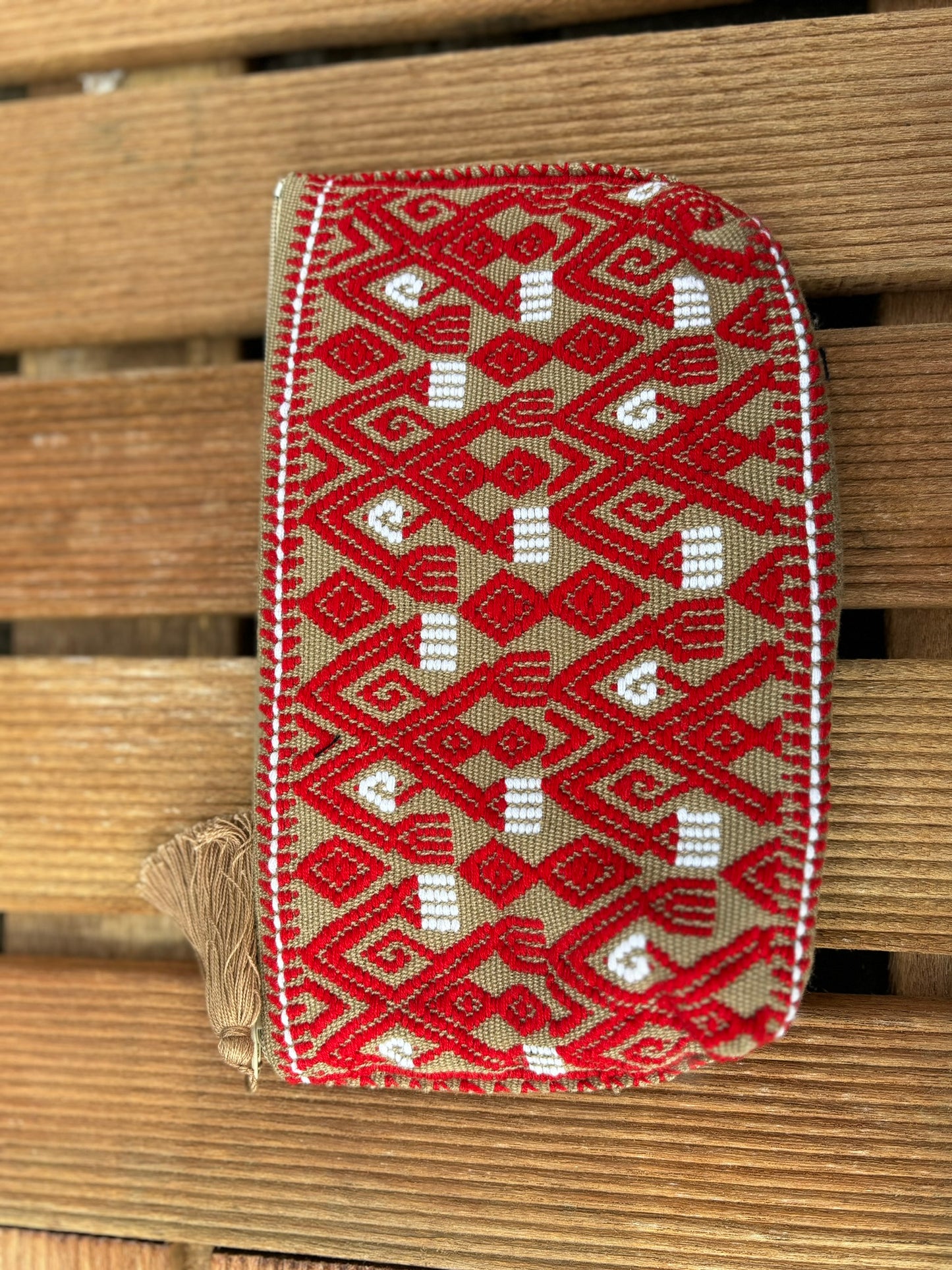 Red Pura Pouch