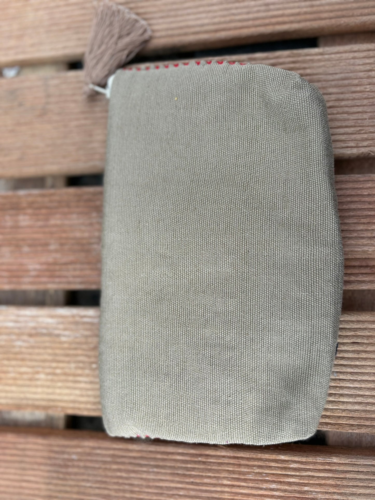 Red Pura Pouch